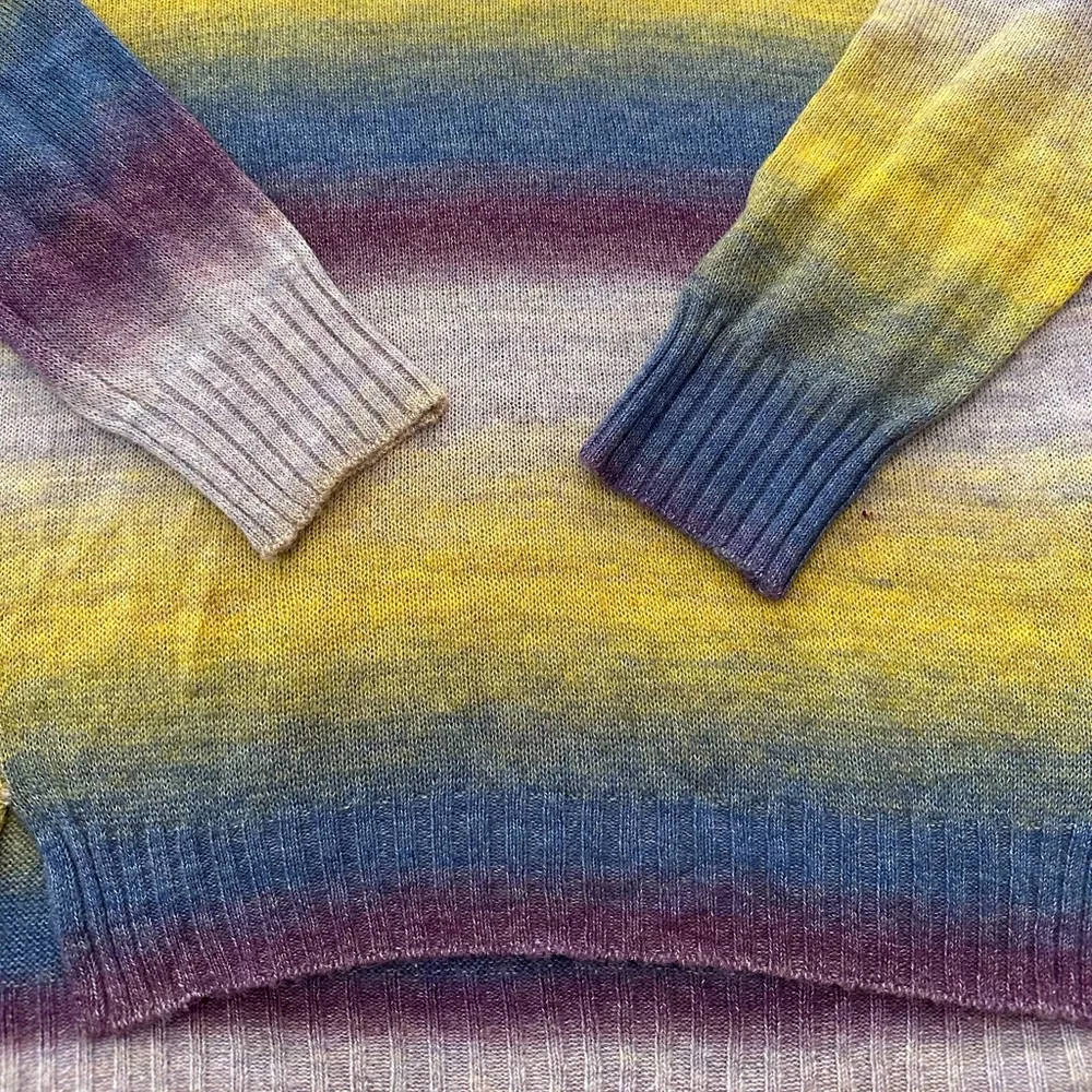 Express Lightweight Ombré Sweater in Purple & Yellow Size Small Women’s
